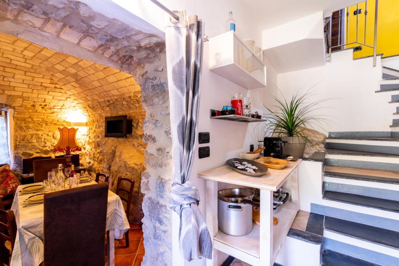 Casa Monet, 200 Mt Dal Mare, Clima, Wi-Fi Villa Bordighera Exteriör bild