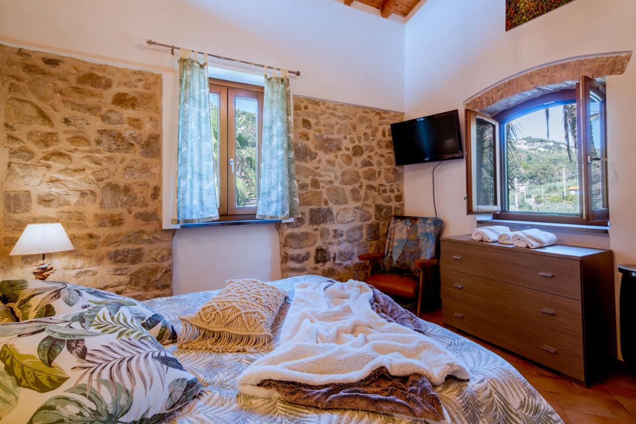 Casa Monet, 200 Mt Dal Mare, Clima, Wi-Fi Villa Bordighera Exteriör bild